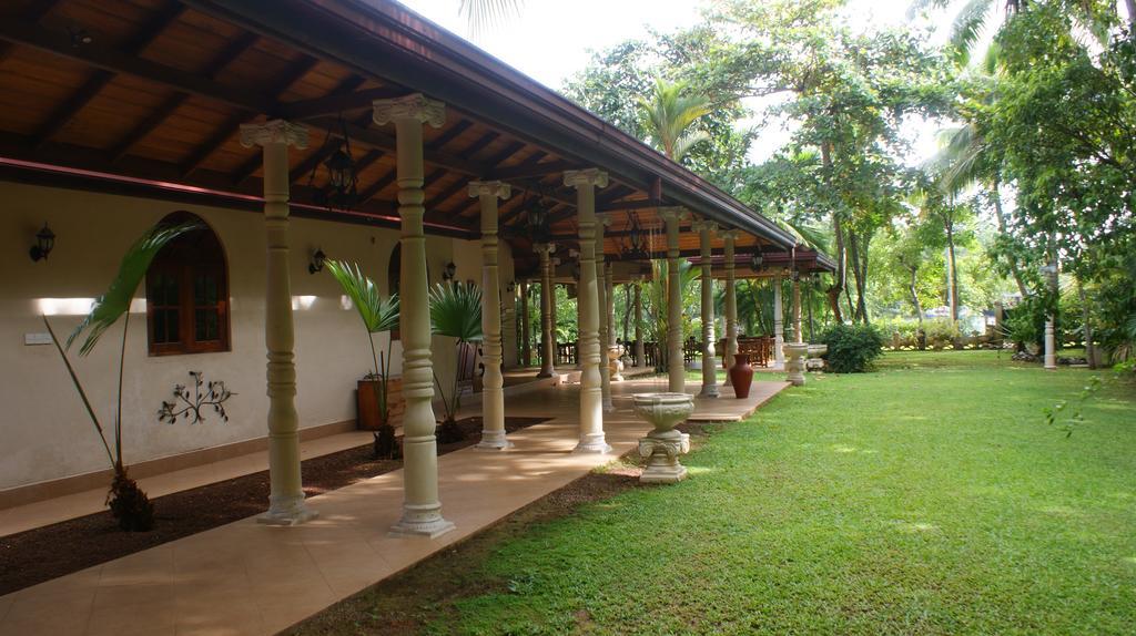 Dedduwa Boat House Villa Бентота Екстериор снимка